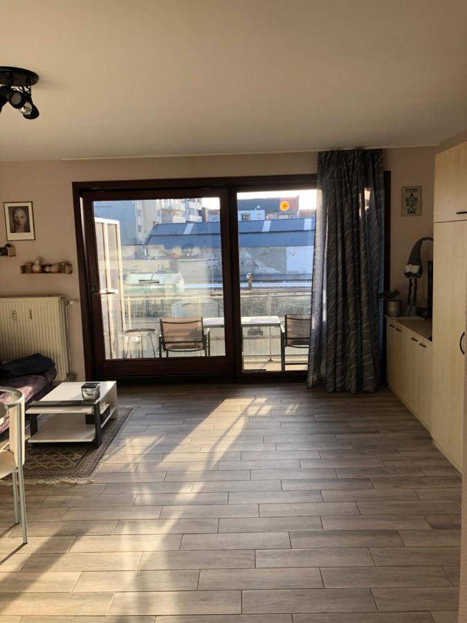 Shiny Nice Studio At Ostend Apartment Exterior foto